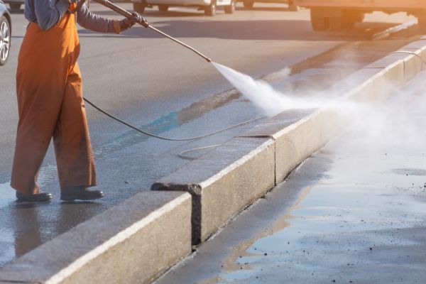 Commercial Concrete Cleaning in Mill Valley