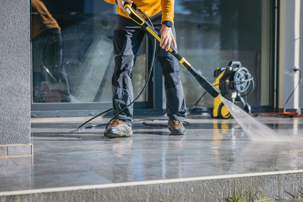 Concrete Cleaning in Mill Valley