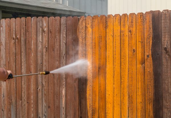 Fence Power Washing in Mill Valley