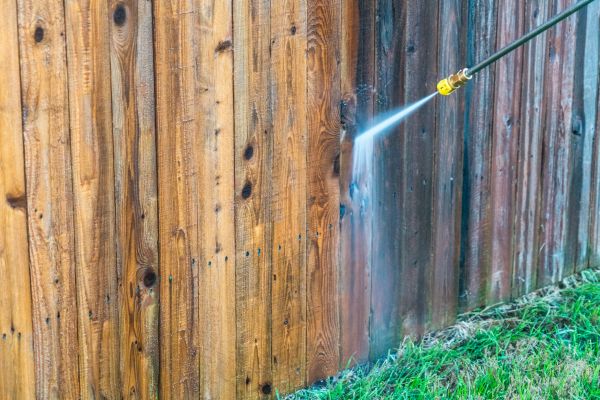 Fence Pressure Washing in Mill Valley