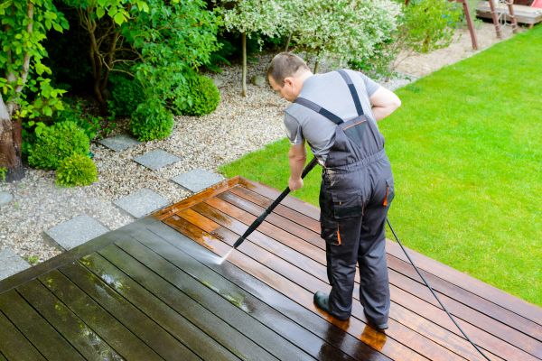 Deck And Patio Cleaning in Mill Valley