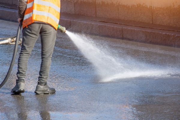 Asphalt Pressure Washing in Mill Valley