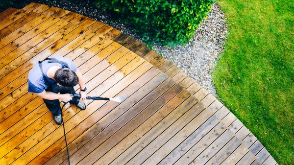 Deck Pressure Cleaning in Mill Valley