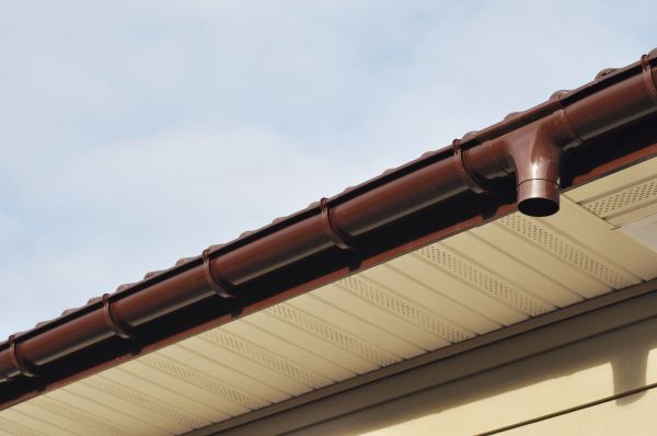 Soffit Washing in Mill Valley