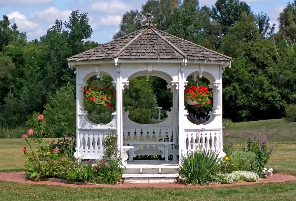 Gazebo Cleaning in Mill Valley