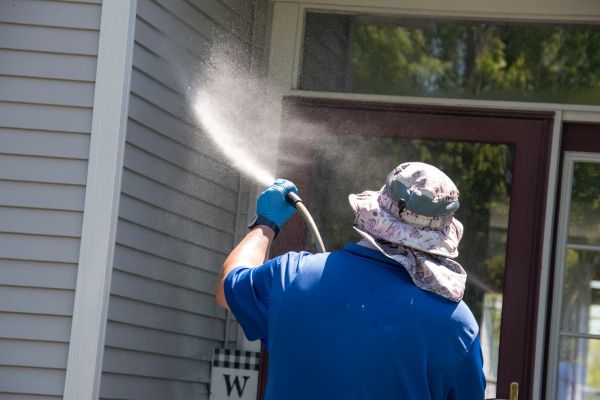 Siding Pressure Washing in Mill Valley