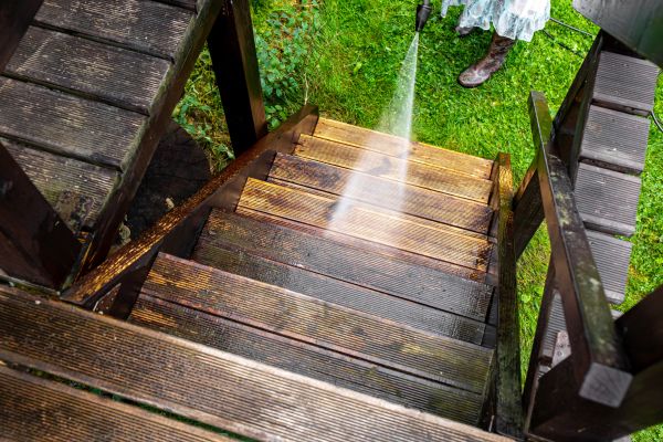 Wood Power Washing in Mill Valley